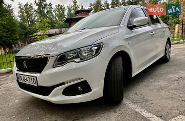 Седан Peugeot 301 2017 в Києві