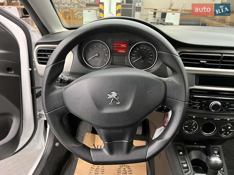 Седан Peugeot 301 2021 в Києві
