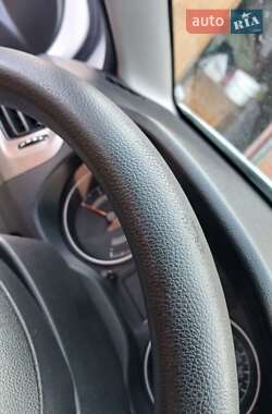 Седан Peugeot 301 2014 в 