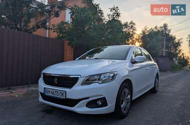 Седан Peugeot 301 2020 в Киеве
