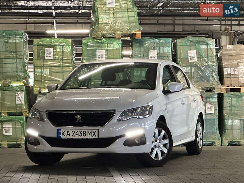 Peugeot 301 2017