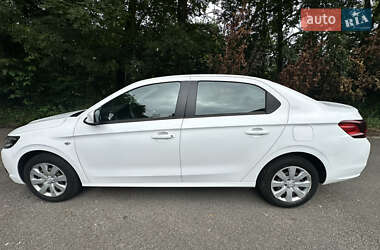 Седан Peugeot 301 2020 в 