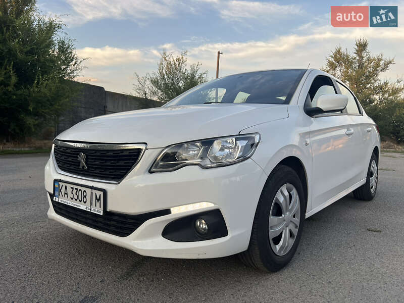 Седан Peugeot 301 2020 в Дніпрі