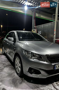 Седан Peugeot 301 2018 в Києві