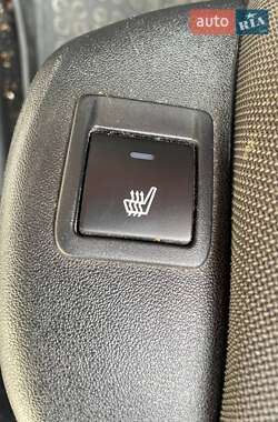 Седан Peugeot 301 2013 в 