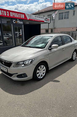 Седан Peugeot 301 2019 в Каменке