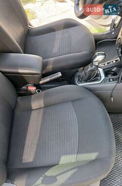 Седан Peugeot 301 2014 в 