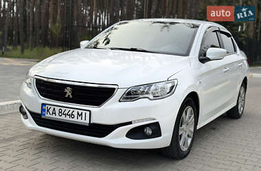 Седан Peugeot 301 2019 в Гостомеле