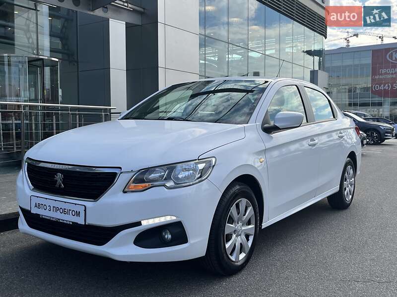 Седан Peugeot 301 2020 в Києві