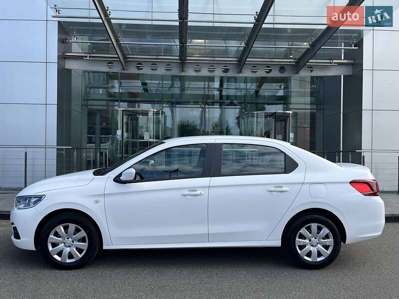 Седан Peugeot 301 2020 в Києві