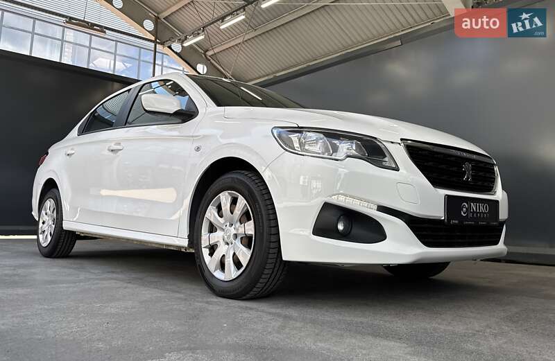 Седан Peugeot 301 2020 в Києві