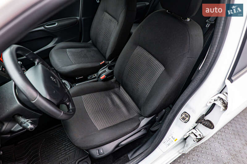 Седан Peugeot 301 2021 в Киеве фото 9 Седан Peugeot 301 2021 в Киеве