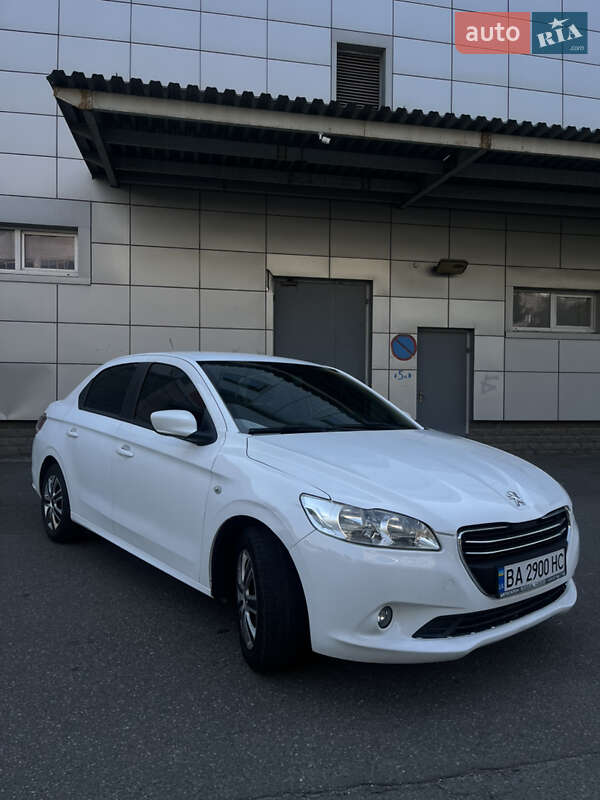 Peugeot 301 2013
