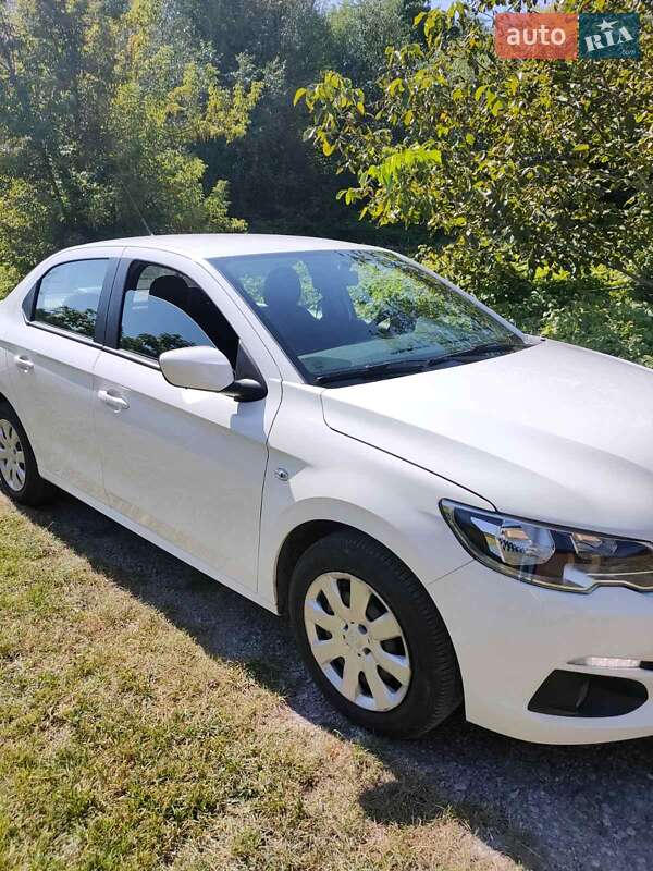 Седан Peugeot 301 2020 в Белой Церкви