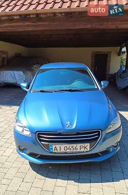 Седан Peugeot 301 2015 в Ужгороде