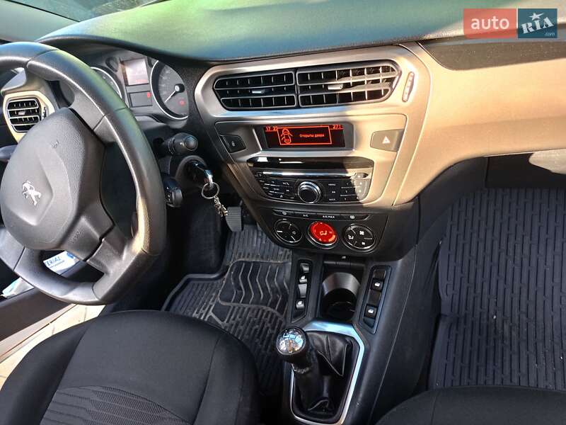 Седан Peugeot 301 2017 в Белой Церкви