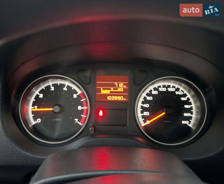 Седан Peugeot 301 2017 в Днепре