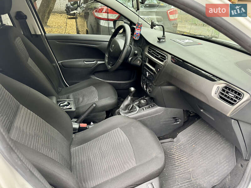 Седан Peugeot 301 2017 в Киеве фото 25 Седан Peugeot 301 2017 в Киеве