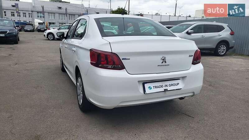 Седан Peugeot 301 2021 в Киеве