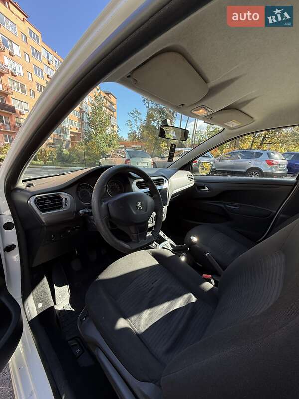 Седан Peugeot 301 2015 в Буче фото 2 Седан Peugeot 301 2015 в Буче