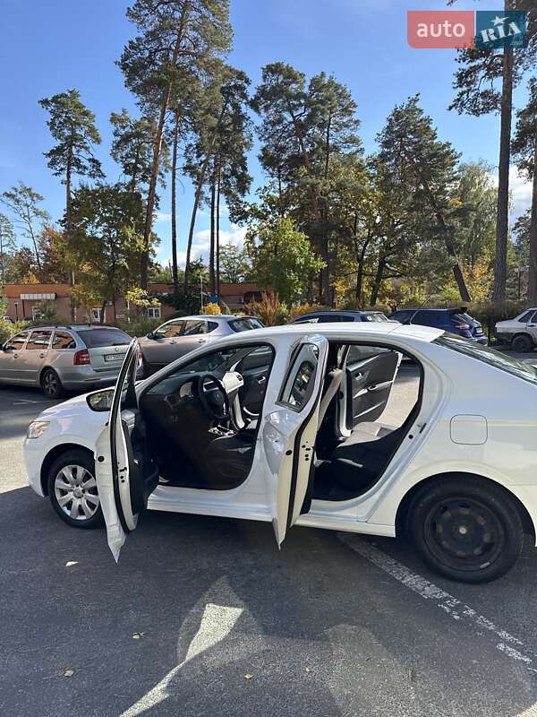 Седан Peugeot 301 2015 в Буче фото 6 Седан Peugeot 301 2015 в Буче