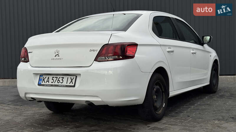 Седан Peugeot 301 2018 в Києві