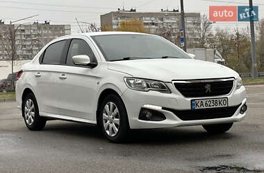 Седан Peugeot 301 2019 в Києві