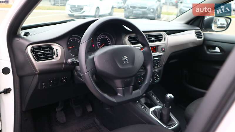 Седан Peugeot 301 2021 в Києві