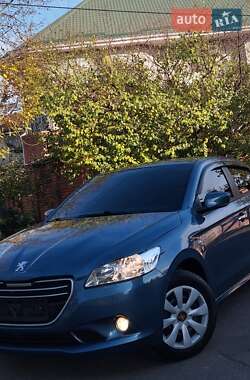 Седан Peugeot 301 2015 в Одесі