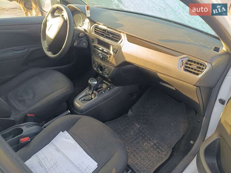 Седан Peugeot 301 2021 в Киеве