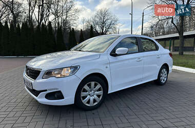 Седан Peugeot 301 2020 в Киеве