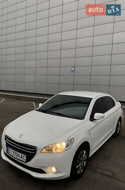 Седан Peugeot 301 2013 в Києві