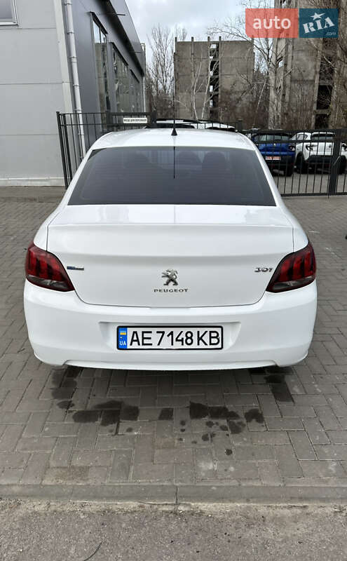 Седан Peugeot 301 2018 в Кременчуці