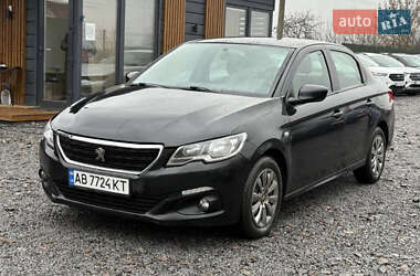 Седан Peugeot 301 2018 в Умані