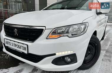 Седан Peugeot 301 2021 в Киеве