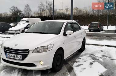 Седан Peugeot 301 2016 в Києві