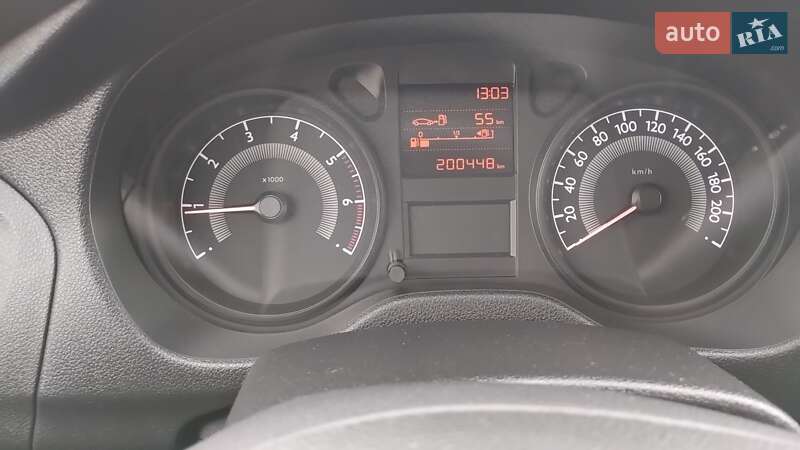 Седан Peugeot 301 2016 в Івано-Франківську