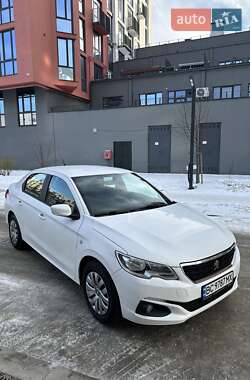 Седан Peugeot 301 2018 в Львові