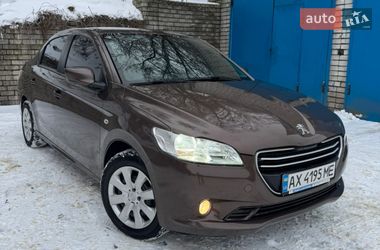 Седан Peugeot 301 2015 в Харкові
