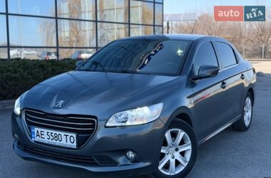 Седан Peugeot 301 2012 в Днепре