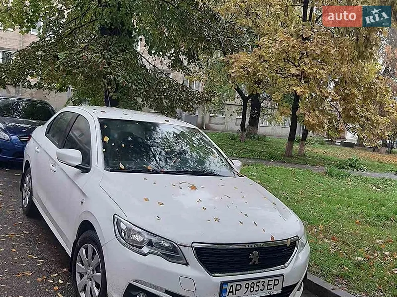 Peugeot 301 2019
