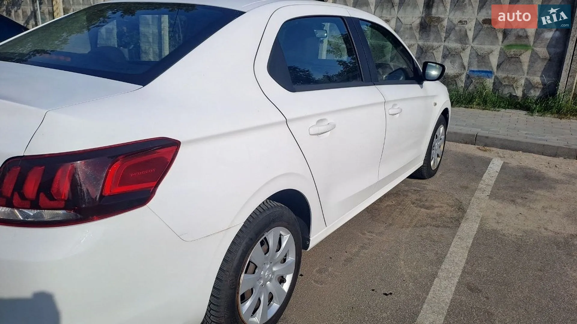 2017 Peugeot 301 - мініатюра 5