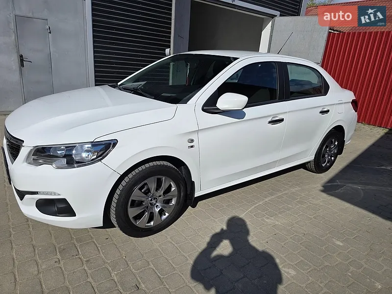 Peugeot 301 2017