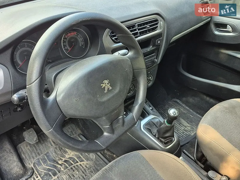 Peugeot 301 2015