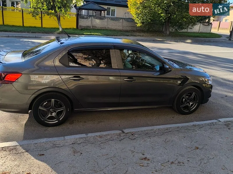 Peugeot 301