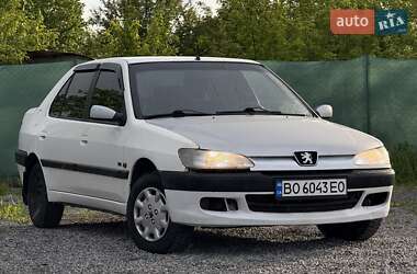 Седан Peugeot 306 1997 в 