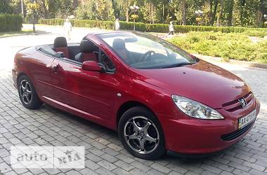 Кабриолет Peugeot 307 2004 в 