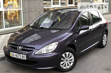 Хэтчбек Peugeot 307 2004 в Киеве