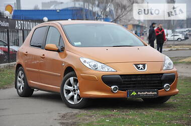 Хэтчбек Peugeot 307 2006 в Николаеве