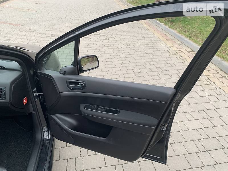 Хетчбек Peugeot 307 2007 в Стрию